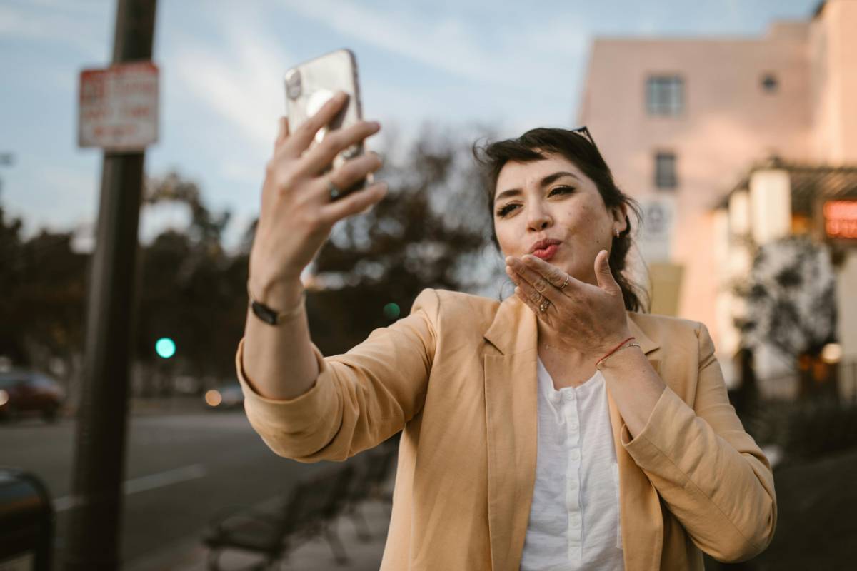 Long-Distance Relationships in the Digital Age: Can They Work?